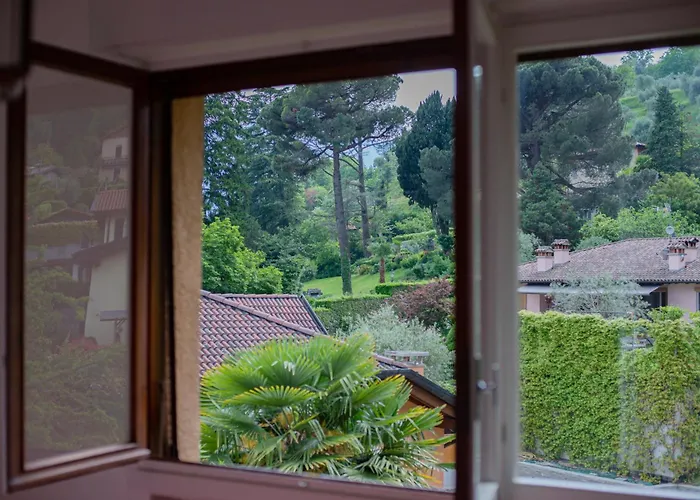 Serene Garden Getaway Cadenabbia