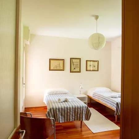Serene Garden Getaway * Cadenabbia