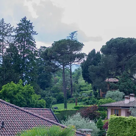Serene Garden Getaway Cadenabbia