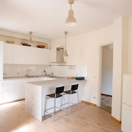 Serene Garden Getaway * Cadenabbia