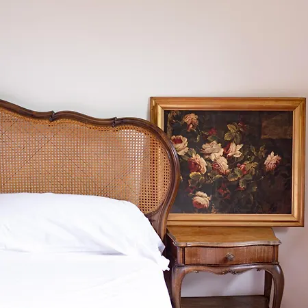 Serene Garden Getaway *